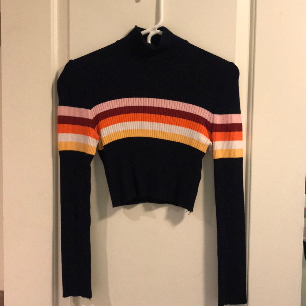 UO cropped turtleneck sweater